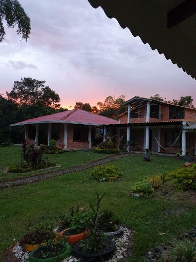 Parcela Villa Cristal Popayan Bagian luar foto